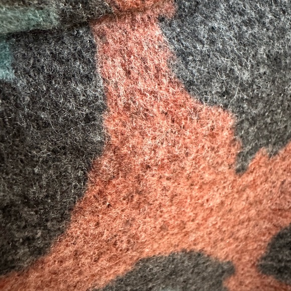 Tribal Funnel Neck Fleecy Leopard Print Sweater Made in Canada ~ M - Picture 6 of 11